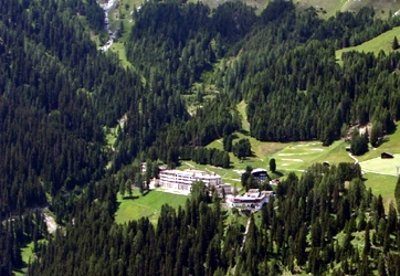 Hotel in DAVOS BERGHOTEL SCHATZALP